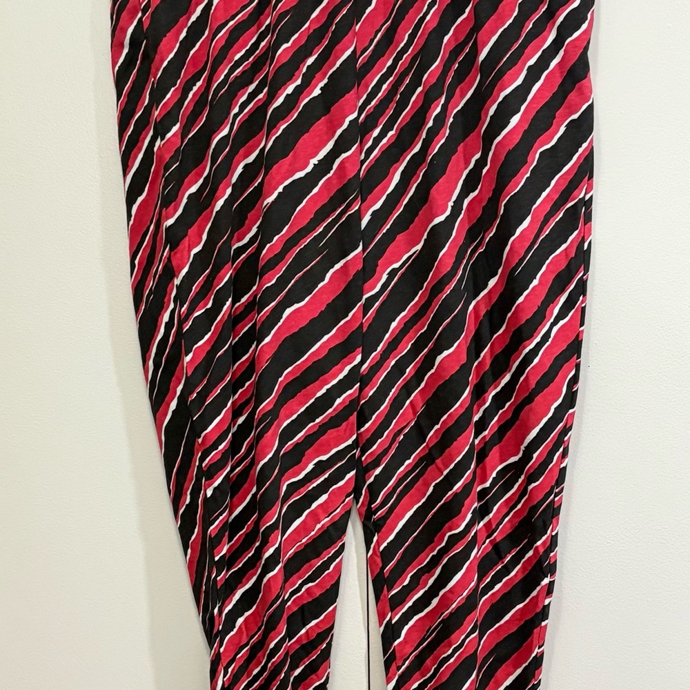 City Streets Red and Black Striped Apparel - Picture 1 of 5